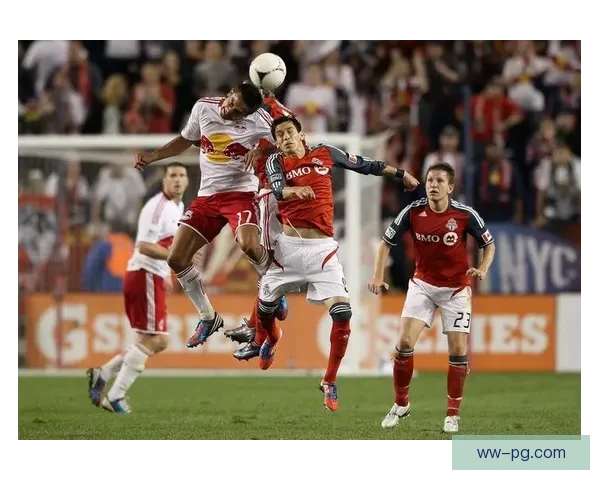 围绕菲利普拉姆提前结束职业生涯看传奇队长的抉择与足坛时代谢幕