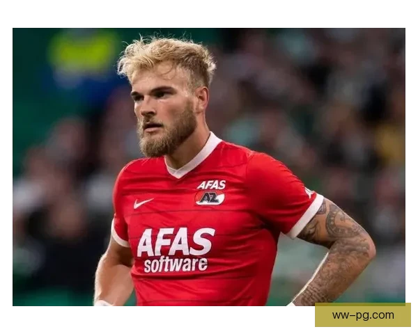 提莫莱切特在蓉城防线的稳健防守与出色长传出球能力解析