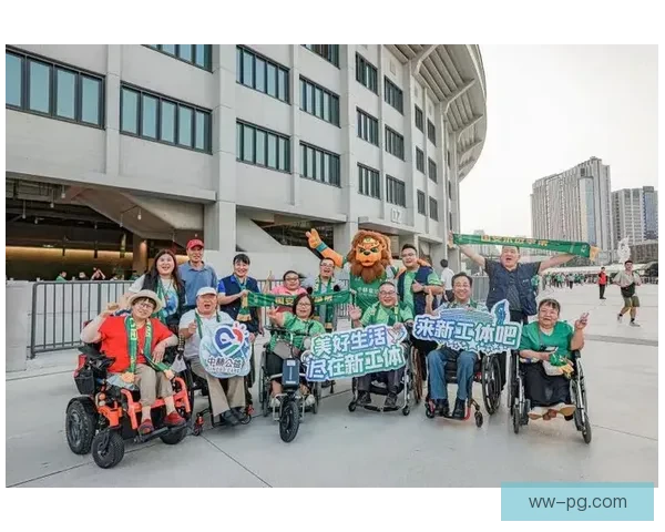 柏林联合宣布与死忠球迷组织共同翻新北看台提升球迷体验